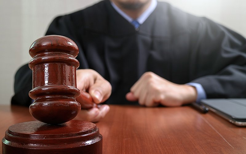 Litigio y Resolución de Conflictos Litigio y Resolución de Conflictos